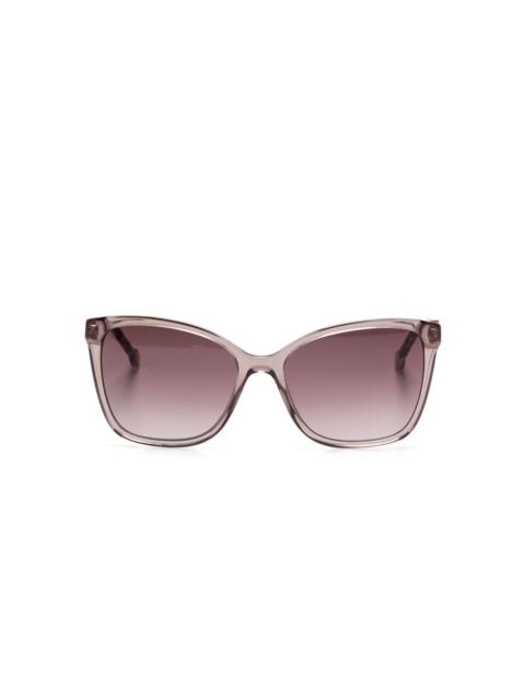cat-eye sunglasses