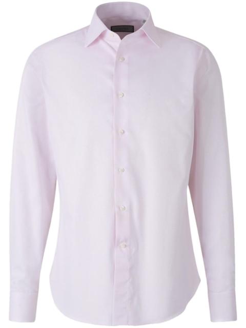 spread-collar shirt