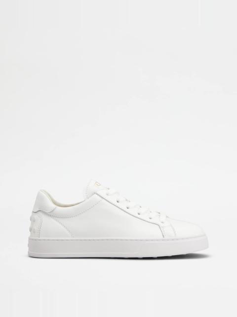 SNEAKERS IN LEATHER - WHITE