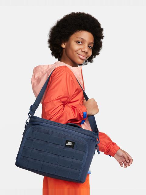 Nike Sportswear Plus Lunch Bag (9L)