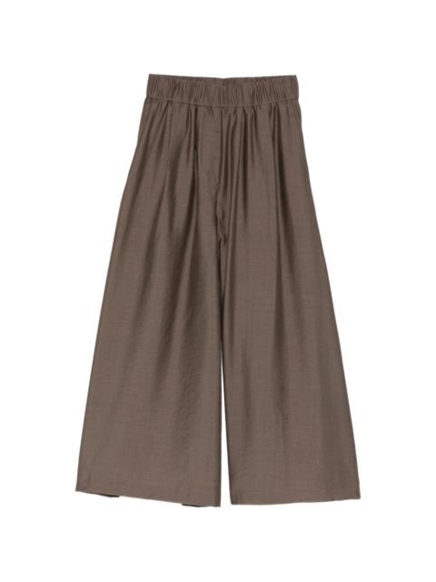 elasticated-waistband trousers