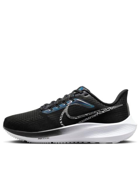 (WMNS) Nike Air Zoom Pegasus 39 'Black Zebra Iridescent' DR9619-001
