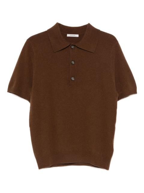 button-fastening polo shirt