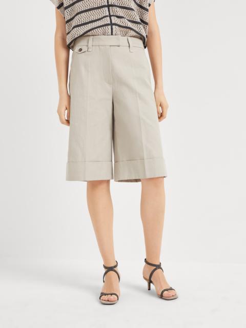 Cotton and linen cover sartorial long Bermuda shorts with monili