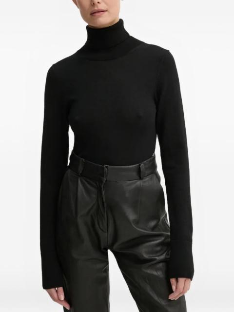 turtle-neck long-sleeve sweater