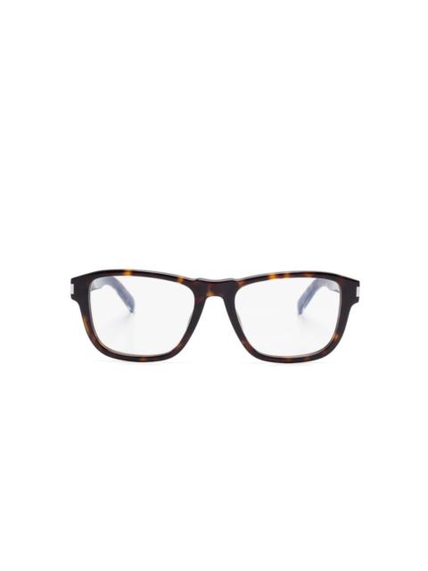 tortoiseshell-effect glasses