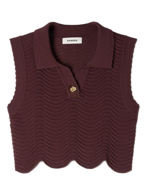 scalloped-hem single-button top