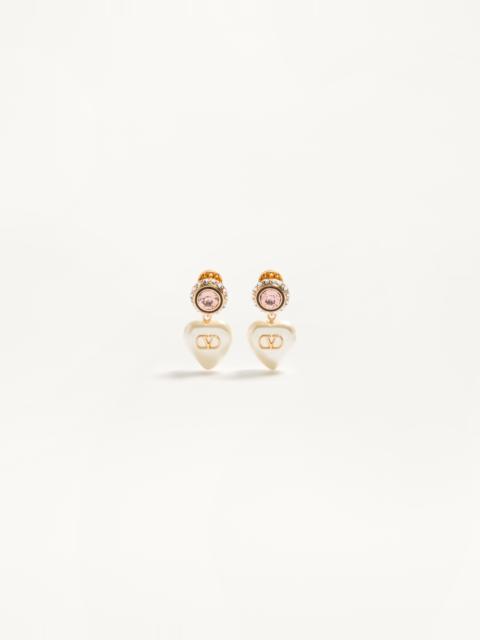 VLOGO SIGNATURE EARRINGS IN METAL, ENAMEL, PEARLS AND CRYSTALS