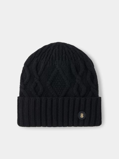 Jamila knitted cashmere hat in Black