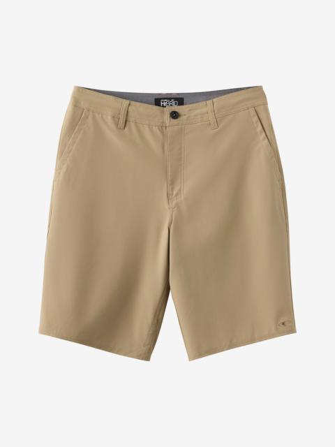 Loaded 21" Hybrid Shorts