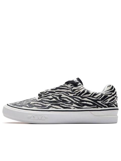 (WMNS) ANTA MD Skate Shoes 'Black White' 122238013-3