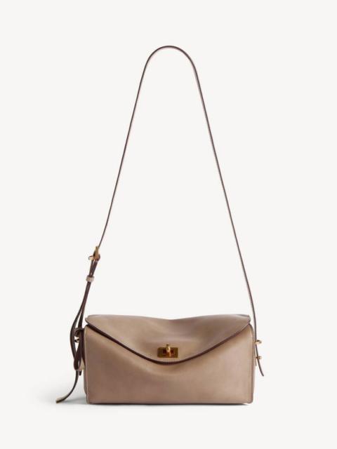 Women's Le 7 Shoulder Bag Medium in Biscuit/plum