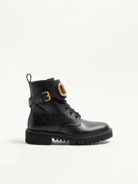 VLOGO SIGNATURE CALFSKIN COMBAT BOOT 35MM / .8 IN.