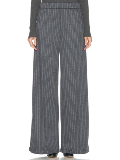 Wide Leg Pintuck Pant
