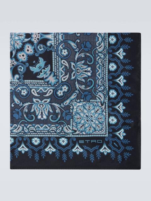 Printed silk twill pocket square