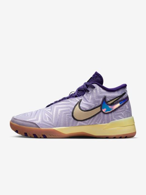 LeBron NXXT Genisus Basketball Shoes