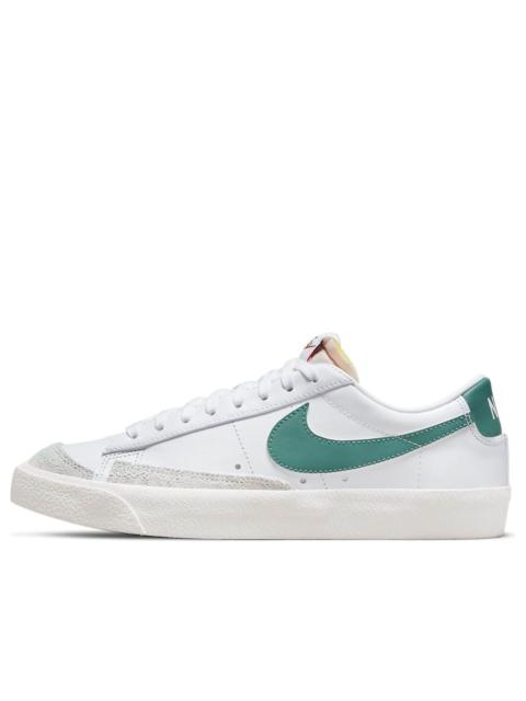 (WMNS) Nike Blazer Low 77 'White Green' DC4769-112