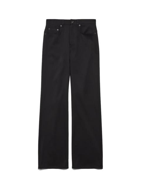 Women's Straight Fit Tailored Pants in Black