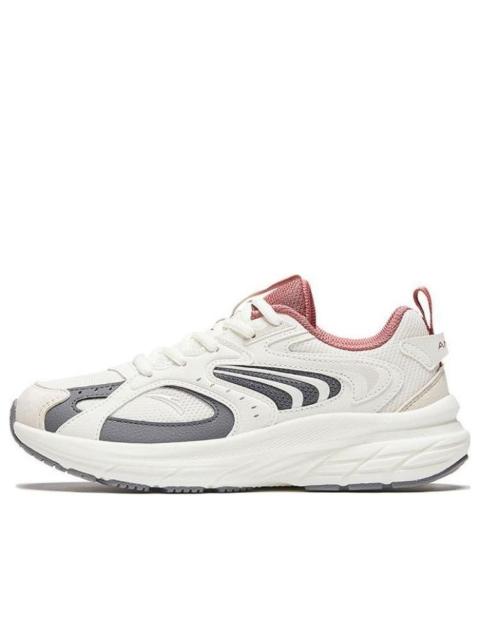 (WMNS) ANTA AT956 Retro 'White Grey Pink' 922345599-1