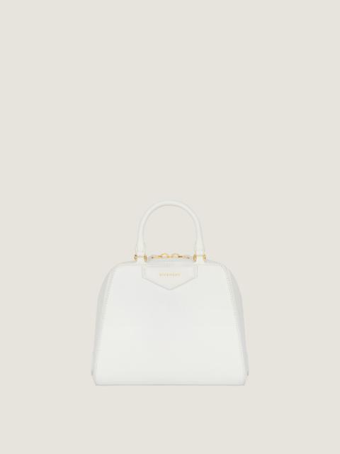 MINI ANTIGONA CUBE BAG IN LEATHER