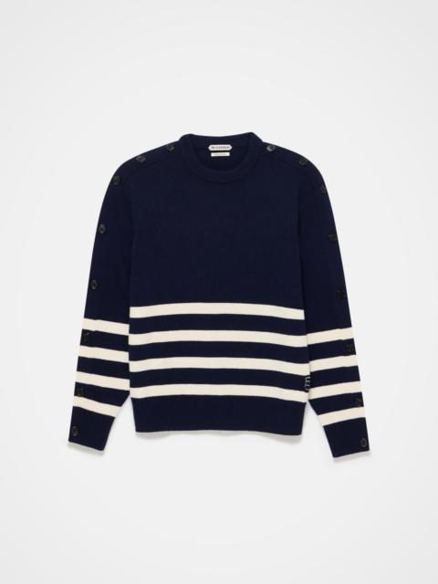 BUTTONED SLEEVE BRETON JUMPER IN NAVY