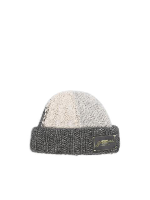 logo-appliqué beanie