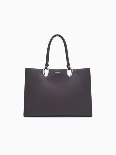 MEDIUM SHOPPER BAG IN LEATHER