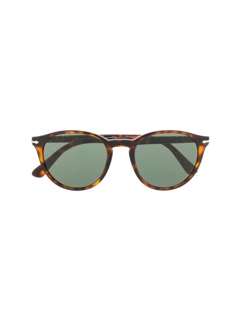 round frame sunglasses