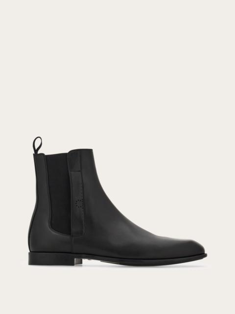 Chelsea boot