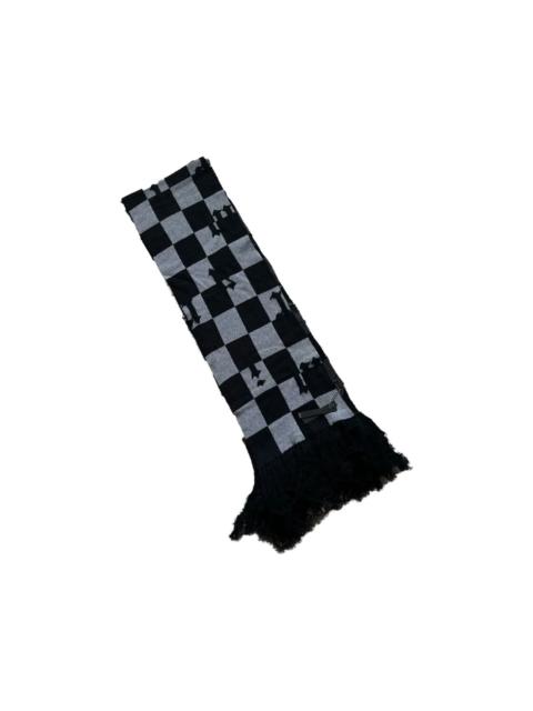 check-pattern fringed scarf