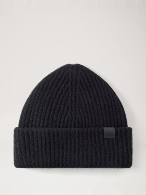 Chunky Ribbed Beanie
Black Lambswool