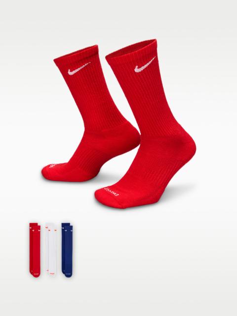 Nike Everyday Plus Cushioned Training Crew Socks (3 Pairs)