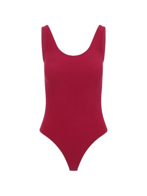 scoop-neck sleeveless bodies