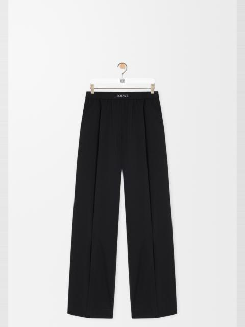 Trousers in wool