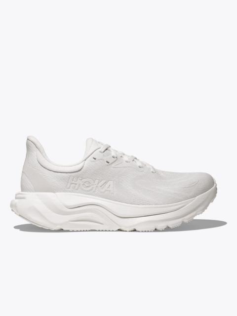 Women's Arahi 8 Shoes in White/White