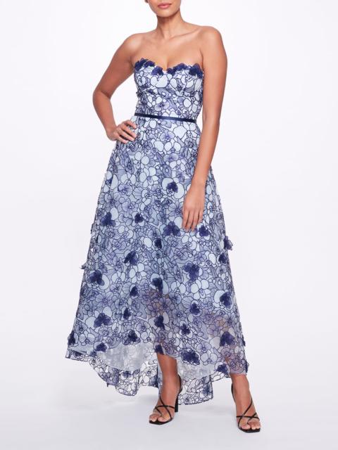 STRAPLESS ORGANZA GOWN