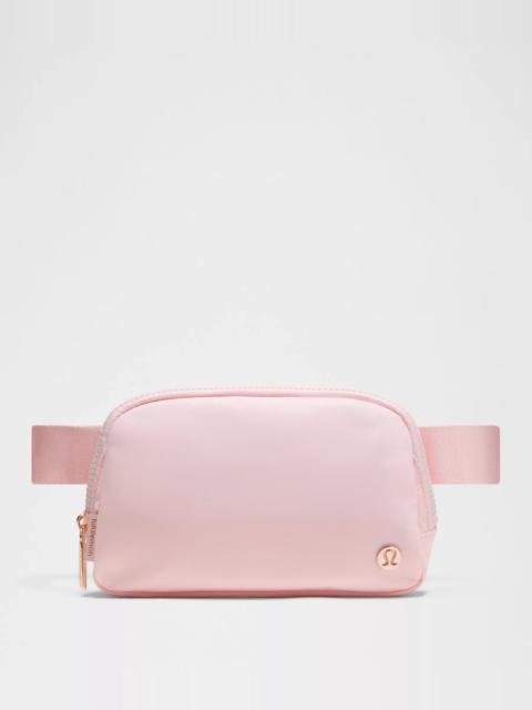 Everywhere Belt Bag 1L