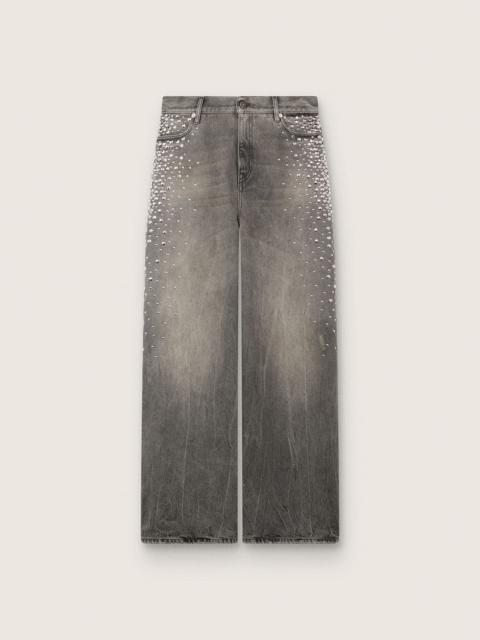 Women's boyfriend jeans in gray denim with silver gradient-effect studs