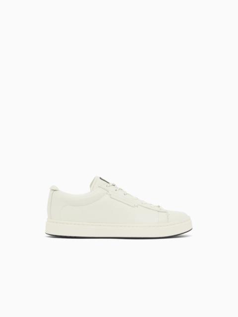 TRAVEL ESSENTIALS LEATHER SNEAKERS