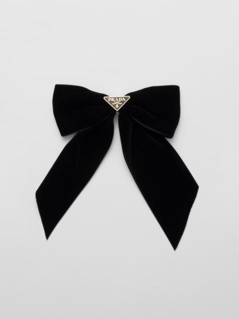 Velvet bow hair clip