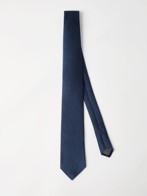 Textured silk twill tie