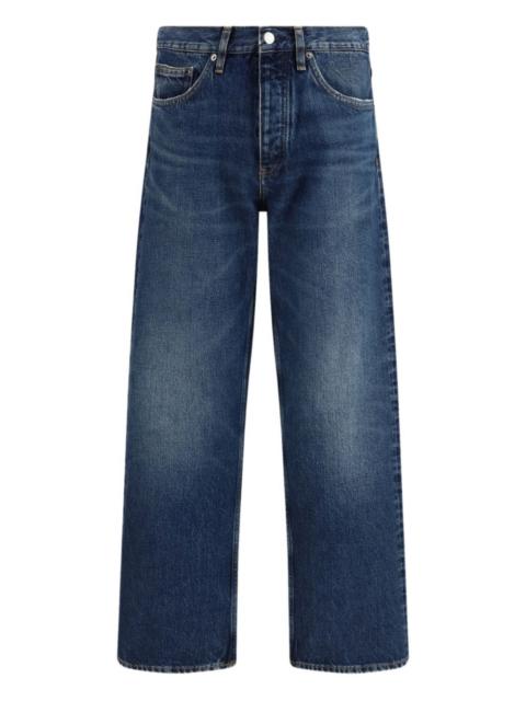 five-pocket jeans