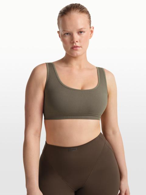 NikeSKIMS Ribbed Seamless Women's Scoop Bra