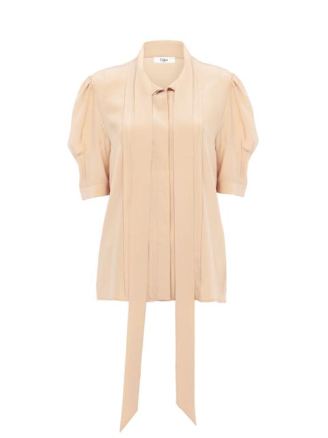 LAVALLIÈRE BLOUSE IN CRÊPE DE CHINE