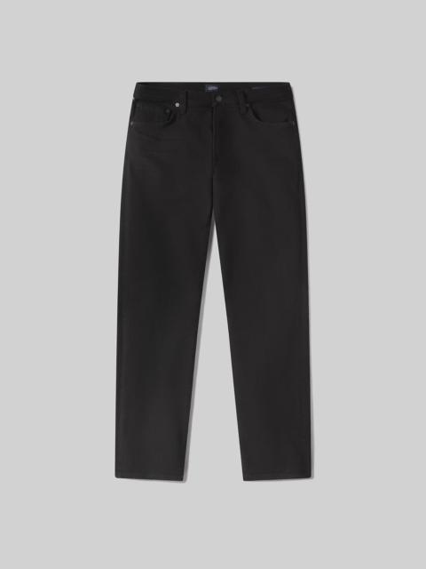 Elijah Straight Archive
In Dosan