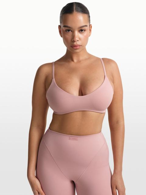 NikeSKIMS Matte Women's Micro-Scoop Bra