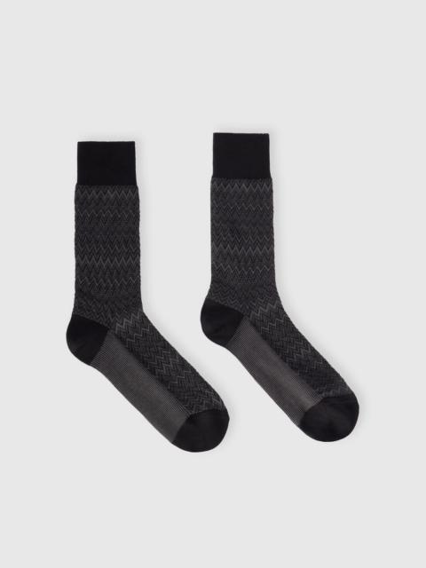 Mid-length cotton-blend 3D zigzag socks