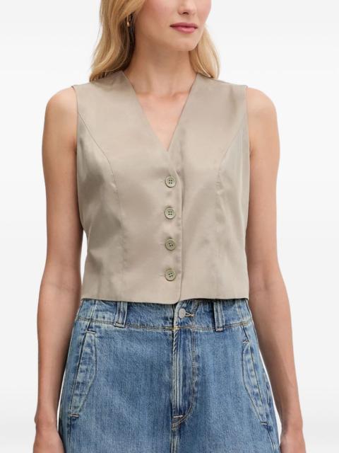 button-fastening sleeveless vest