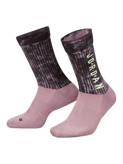 Air Jordan Legacy Sport DNA Tie Dye Alphabet Athleisure Casual Sports Socks Couple Style One Pair Pi