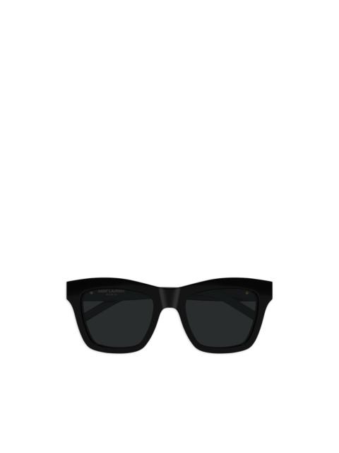 square-frame logo-plaque sunglasses